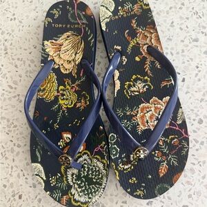 Tory Burch Black Sandals Intricate Design